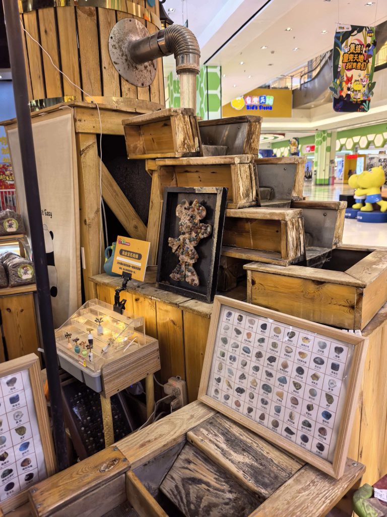 Kids' Gem Mining DIY Experience - main product view