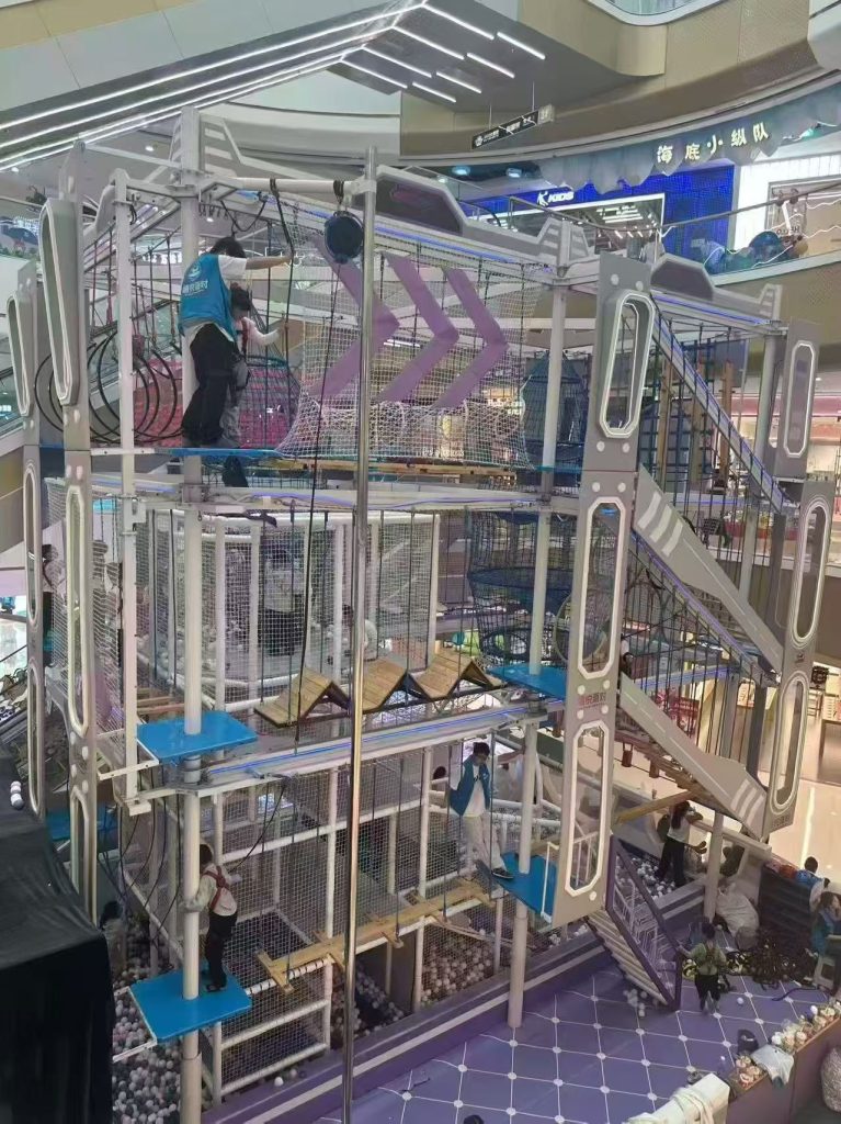 Kids' Rope Course Adventure Park - detailed features