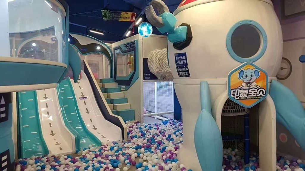 300㎡ Indoor Kids Playground - in operation