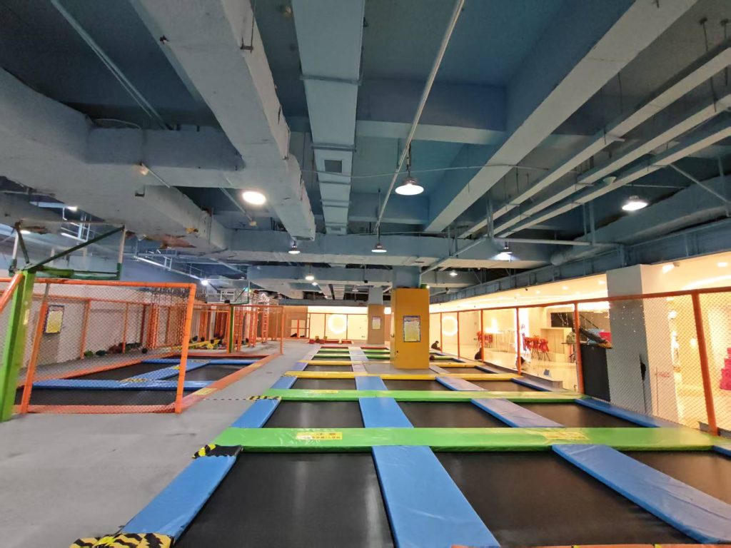 Indoor Trampoline Adventure Park - detailed features