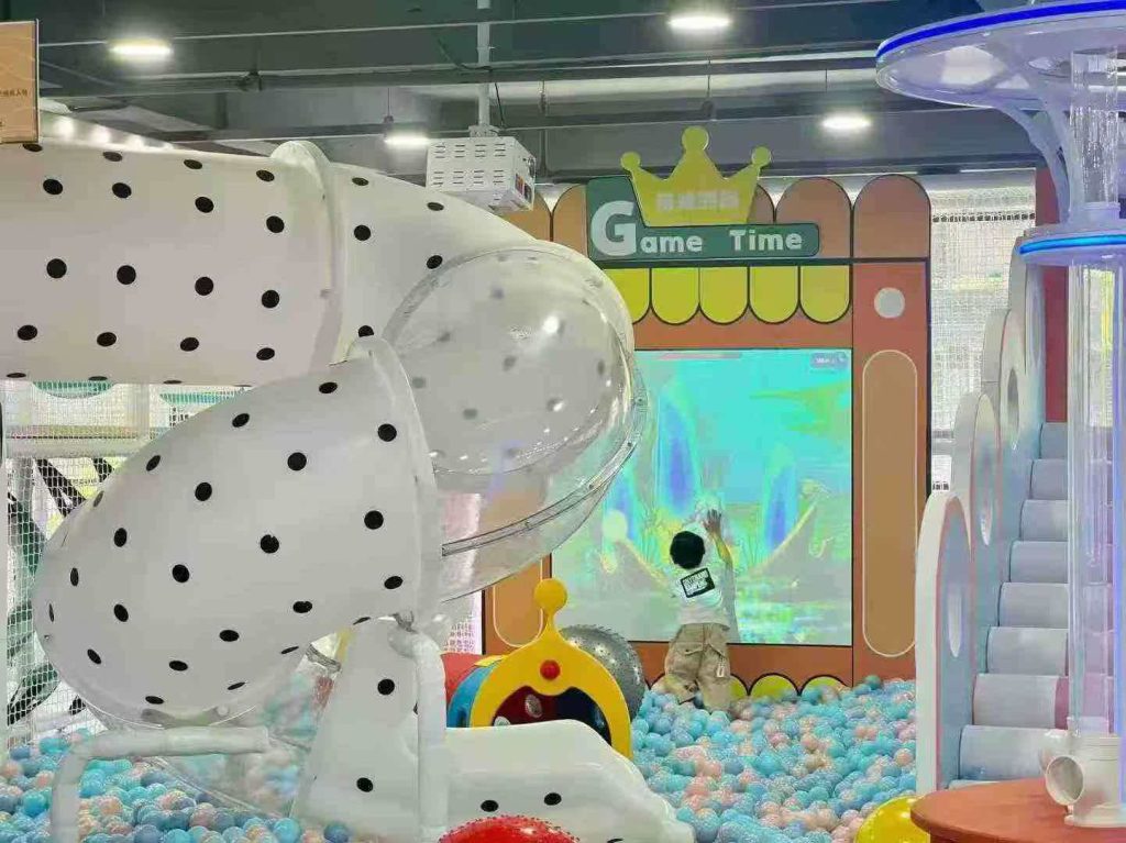 550㎡ Indoor Kids Playground - in operation
