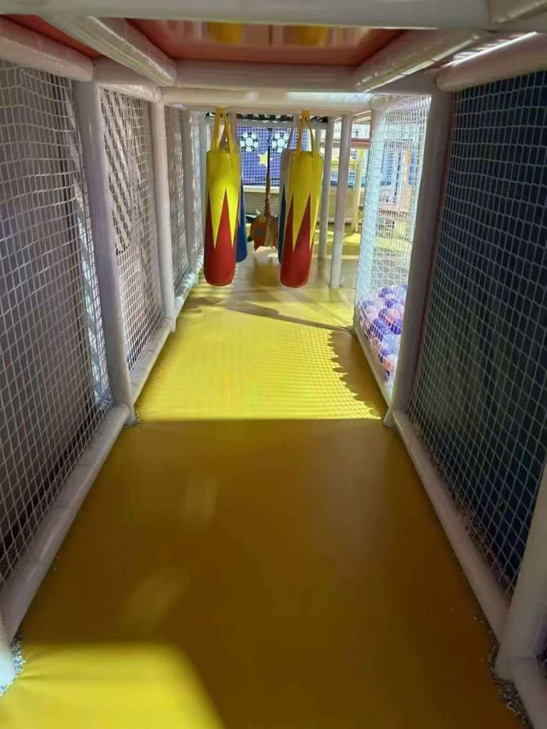 200㎡ Indoor Kids Playground - full setup overview