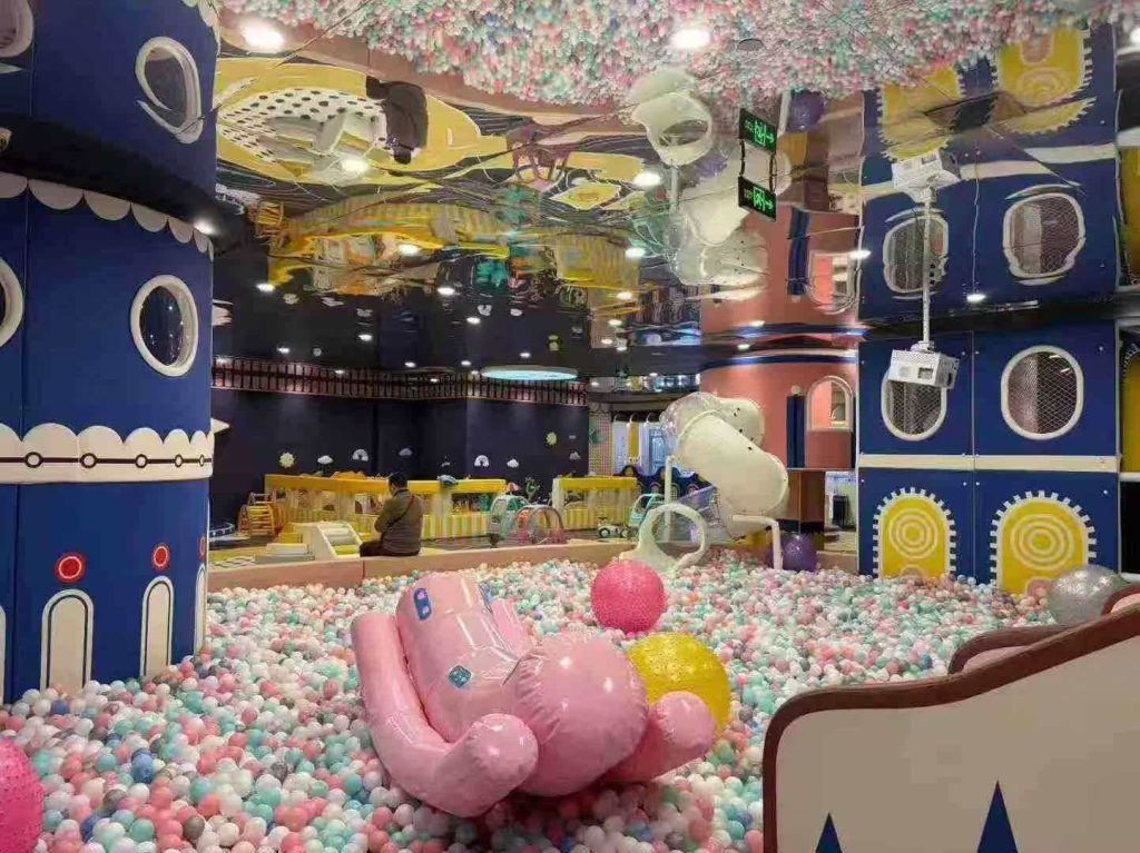 350㎡ Indoor Kids Playground - in operation