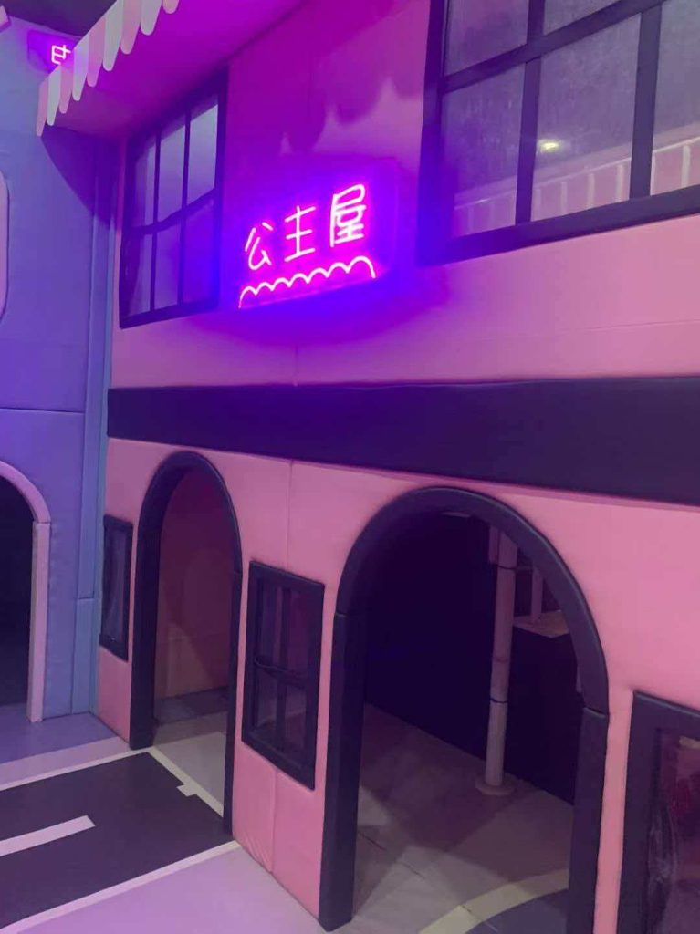 350㎡ Indoor Kids Playground - side view