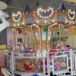 8-Seat Dreamy Star Carousel - main product view