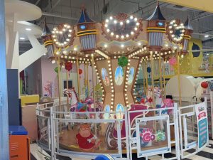8-Seat Dreamy Star Carousel - main product view