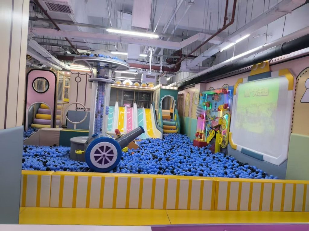 500㎡ Indoor Kids Playground - in operation