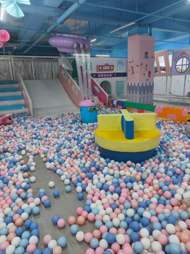 260㎡ Indoor Kids Playground - side view